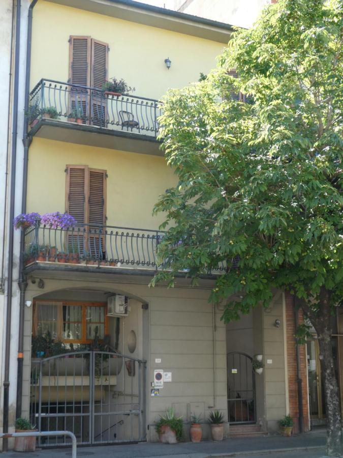 Da Giovanni E Marcella Certaldo Bagian luar foto